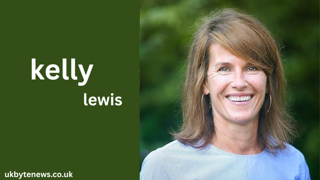 kelly lewis